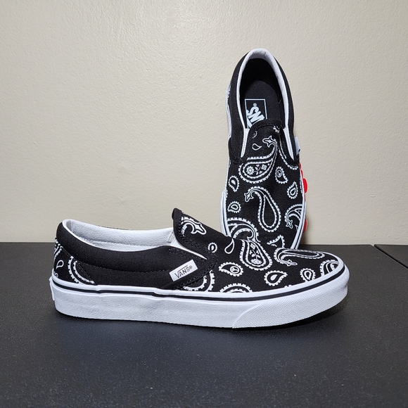 Vans Classic Slip On Black White Canvas Women's Shoes NEW - Picture 10 of 14